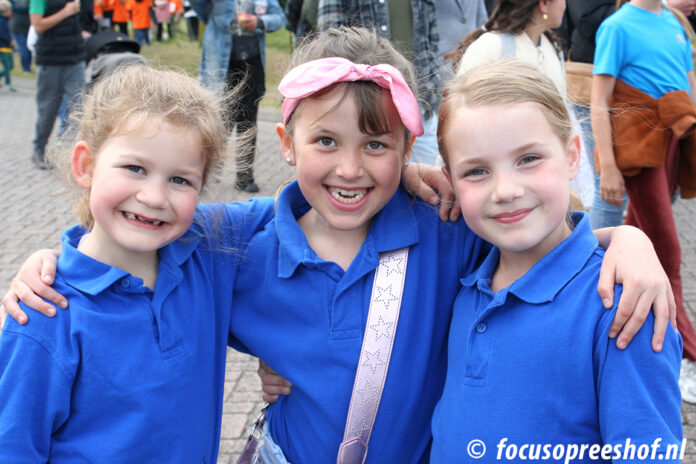 71e Tilburgse avondvierdaagse woensdag 12 juni 2024; Focus op Reeshof